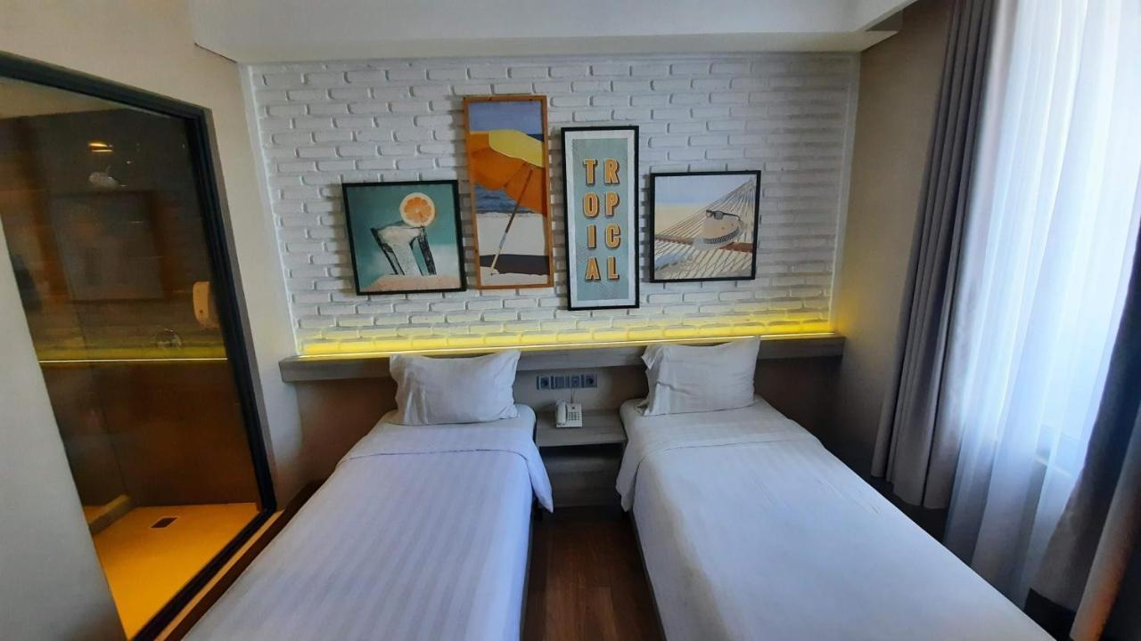 Expressia Hotel Makassar Eksteriør billede