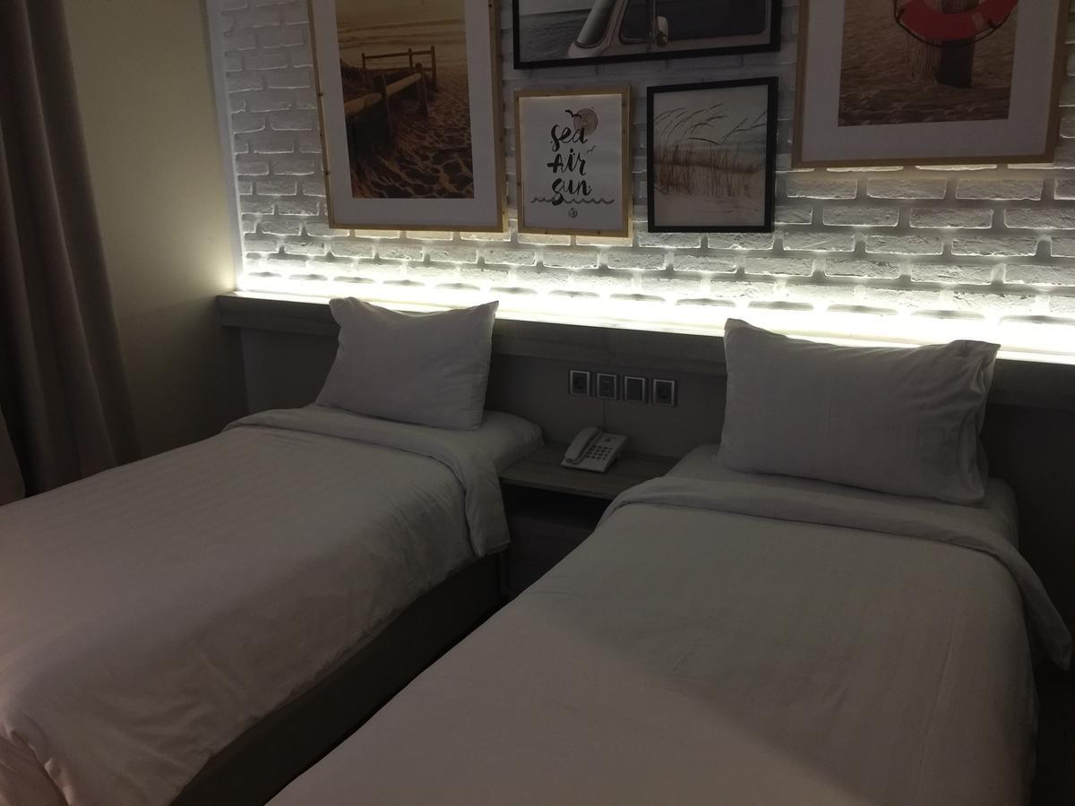 Expressia Hotel Makassar Eksteriør billede